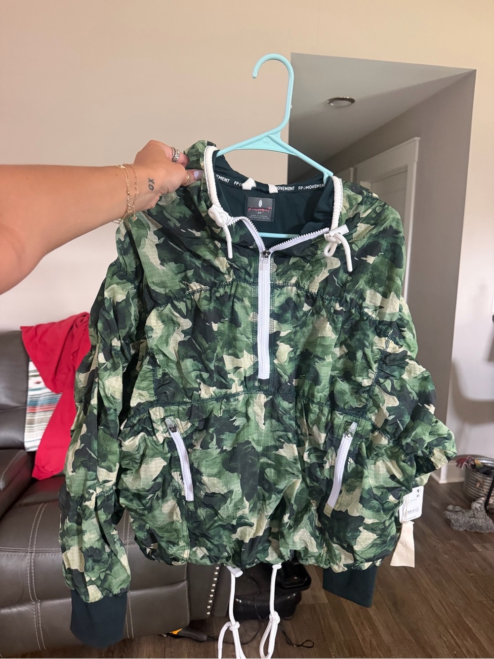 FP Movement by Free People Kids Camo Hooded Rain Jacket - Green Camo